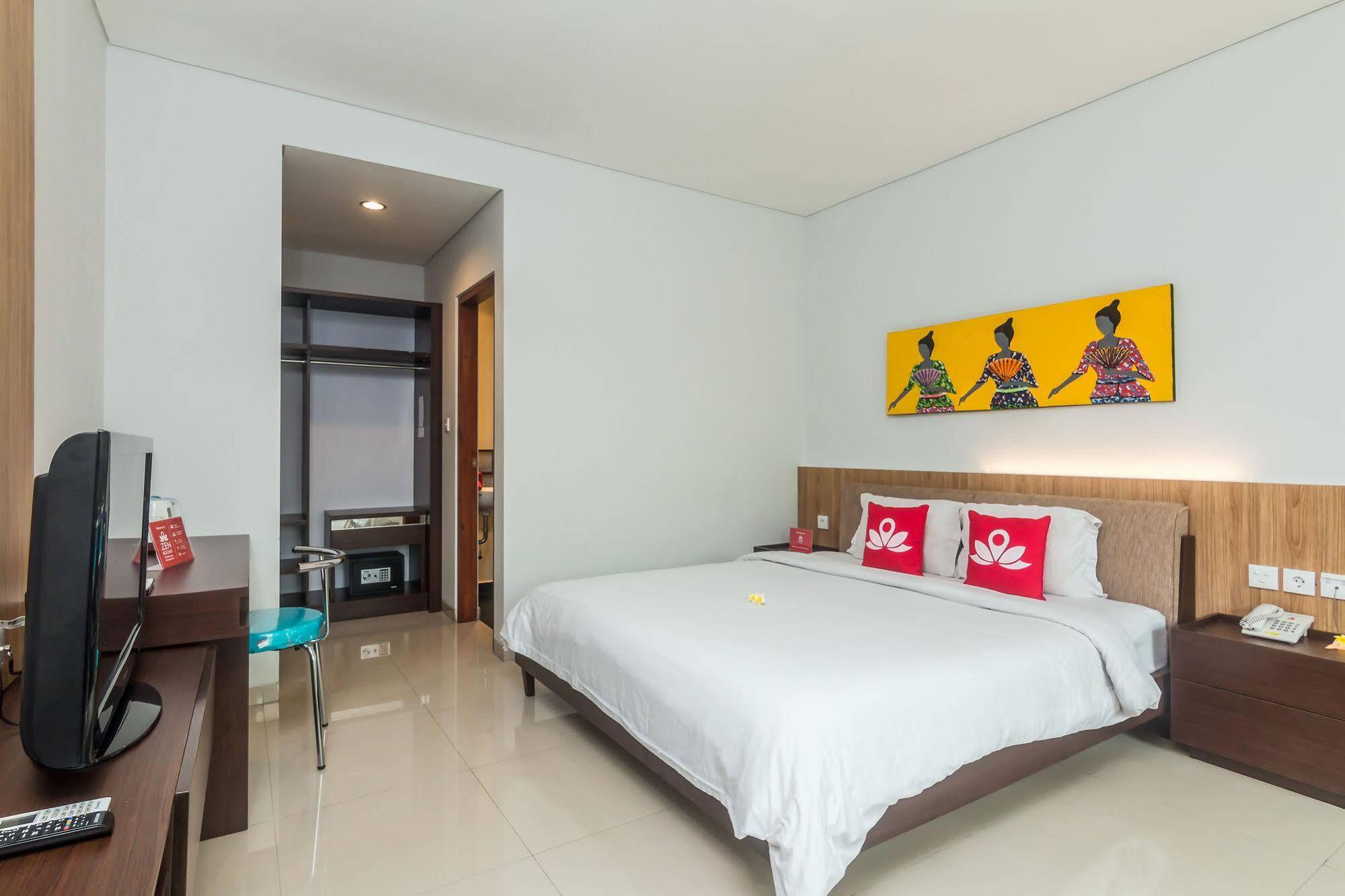Zen Rooms Seminyak Mertanadi Kültér fotó
